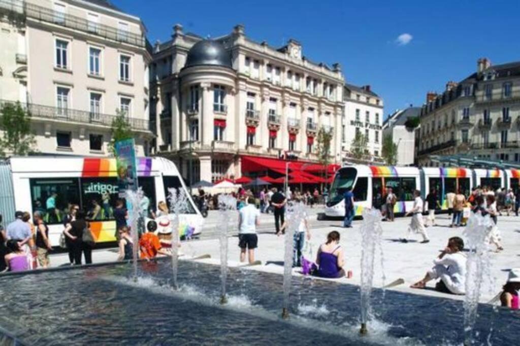 Souvenirs D'Enfance-La Bonne Marienne-La Madeleine Angers Exterior foto